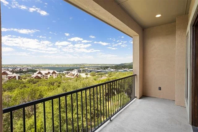 Photo of 1035 Chapel Ridge Road