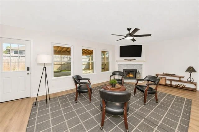Photo of 1253 Topeka Drive