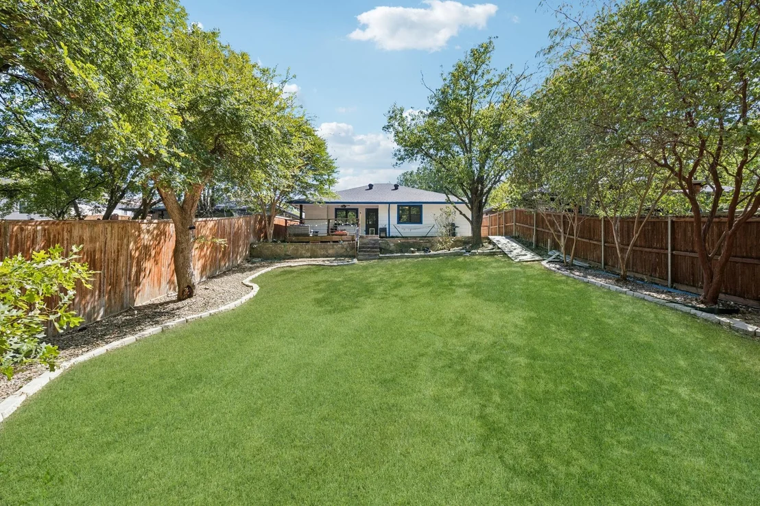 Photo of 2749 Buna Drive