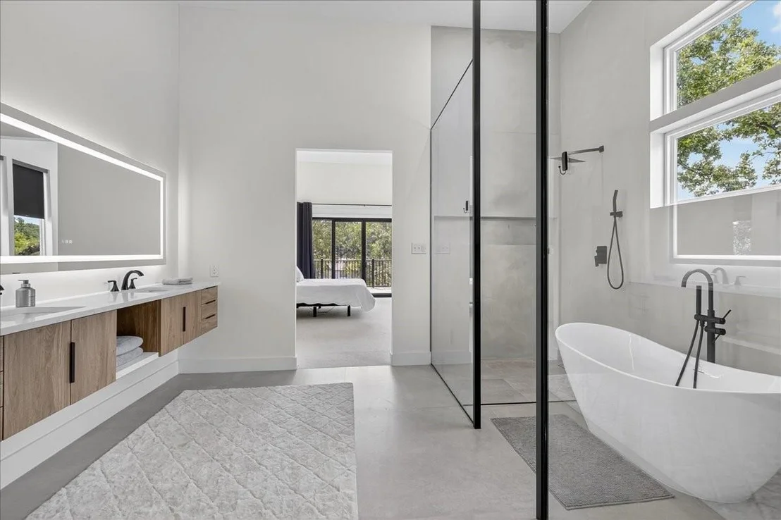 Photo of 111 Nob Hill Circle