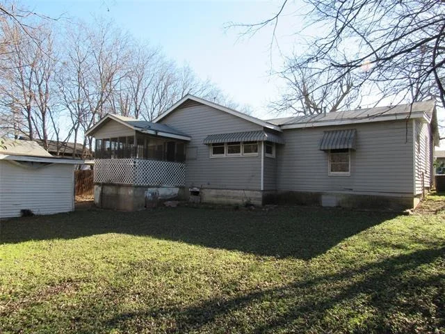 Photo of 3807 Beverly Drive
