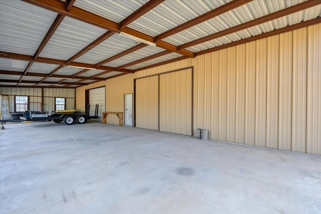 Photo of 3601 Oak Circle