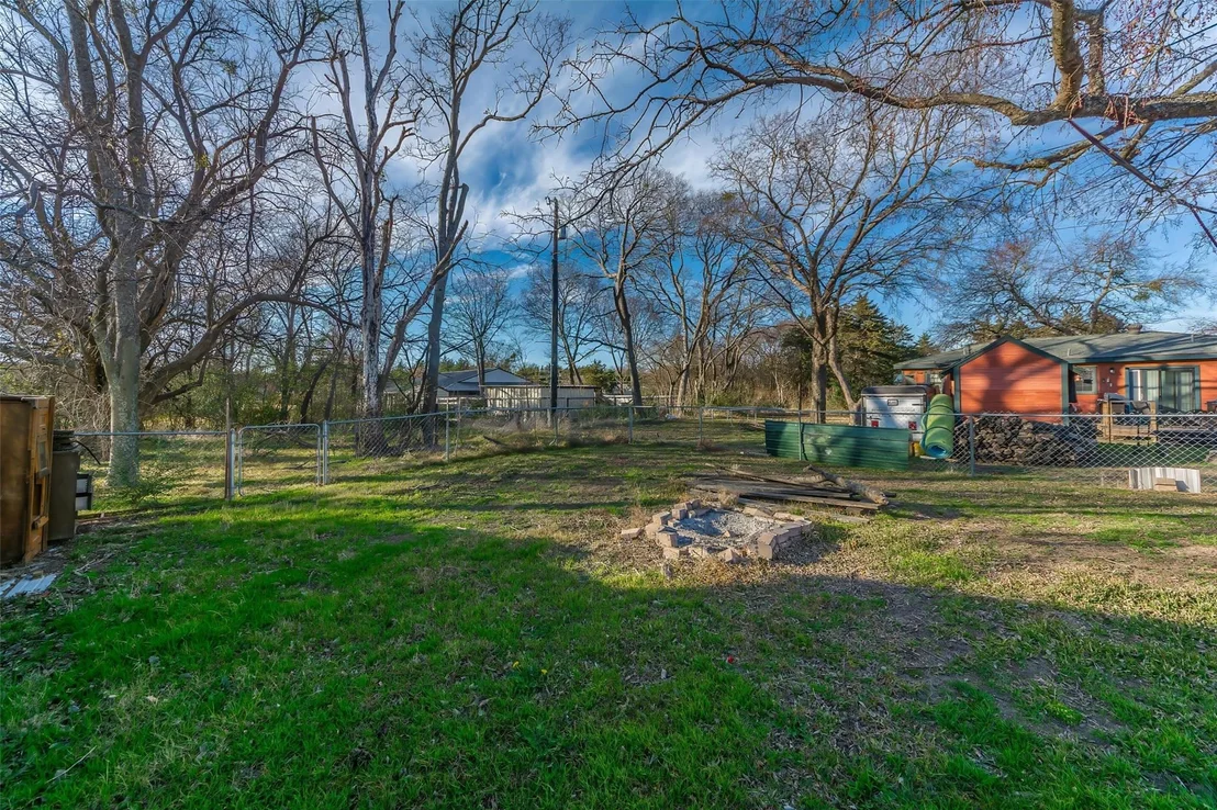 Photo of 189 Lee Boulevard