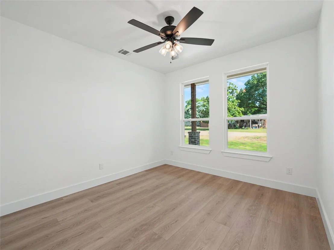 Photo of 113 Dennis Drive