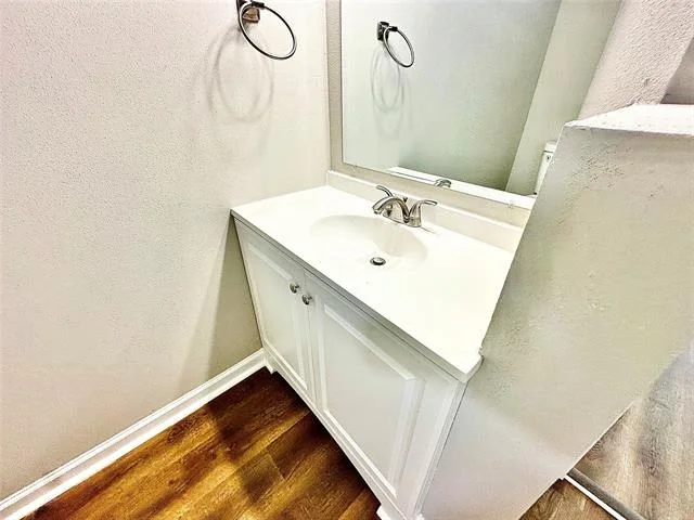 Photo of 805 W 12th Street