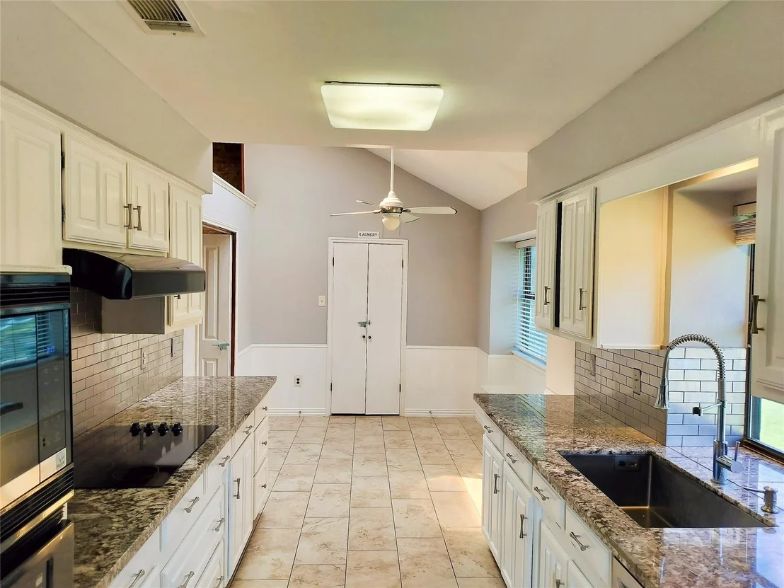 Photo of 2110 Teton