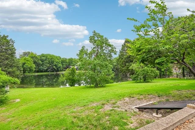 Photo of 128 Sceptre Drive