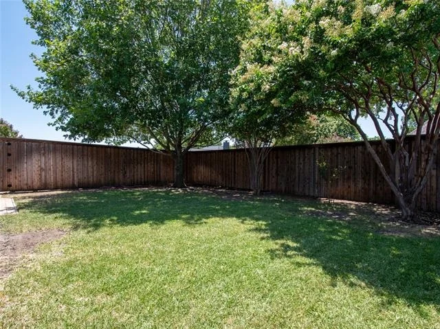 Photo of 903 Meadow Creek Drive