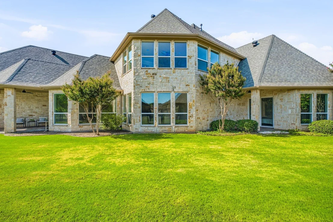 Photo of 2414 Vineyard Drive