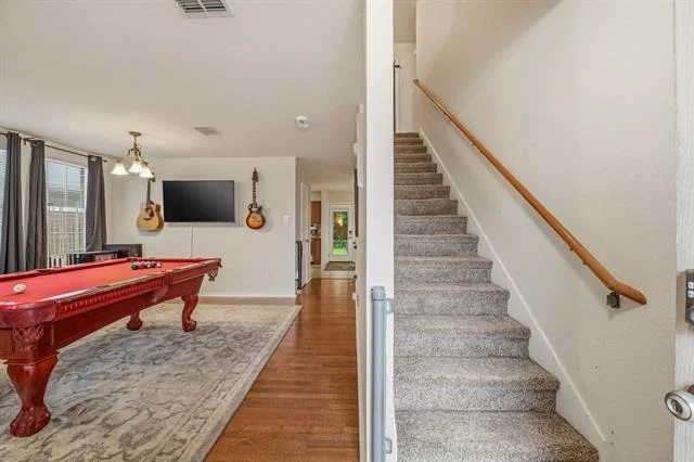 Photo of 16617 Woodside Drive