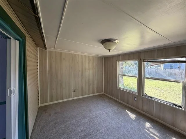 Photo of 310 Taurus Road