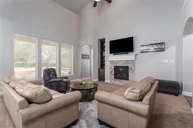 Photo of 704 Elm Creek Circle