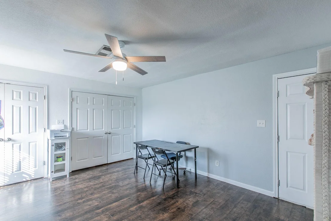 Photo of 212 Broken Arrow Drive