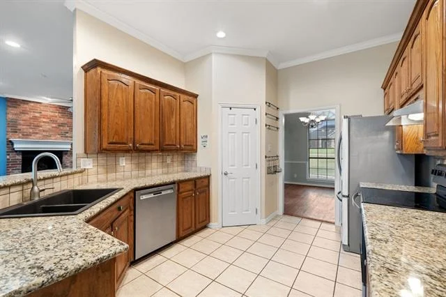 Photo of 14000 Prairie Circle
