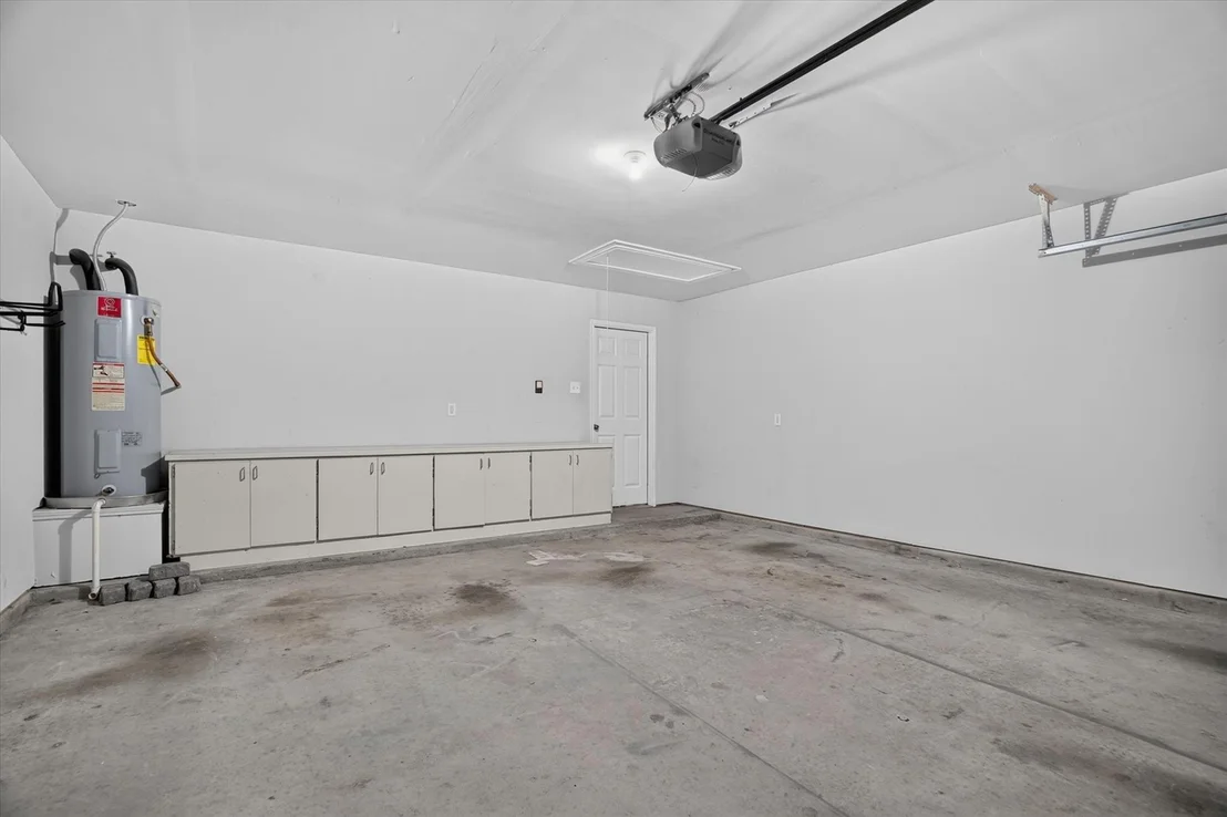 Photo of 817 Peach Lane