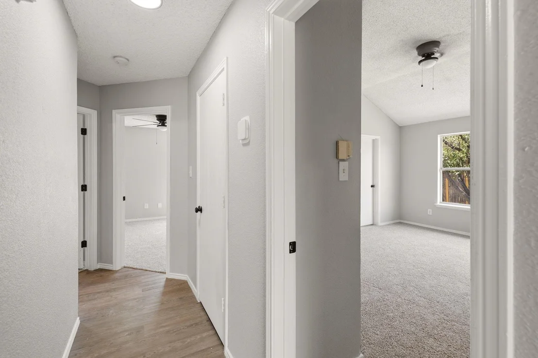 Photo of 8195 Waterside Trail