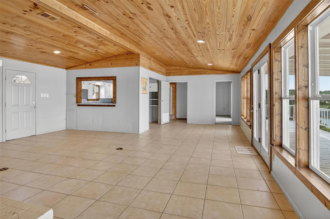 Photo of 9303 County Road 331