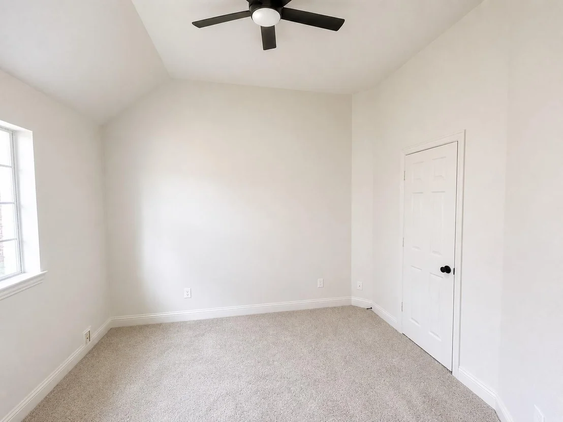 Photo of 6608 Macintosh Drive