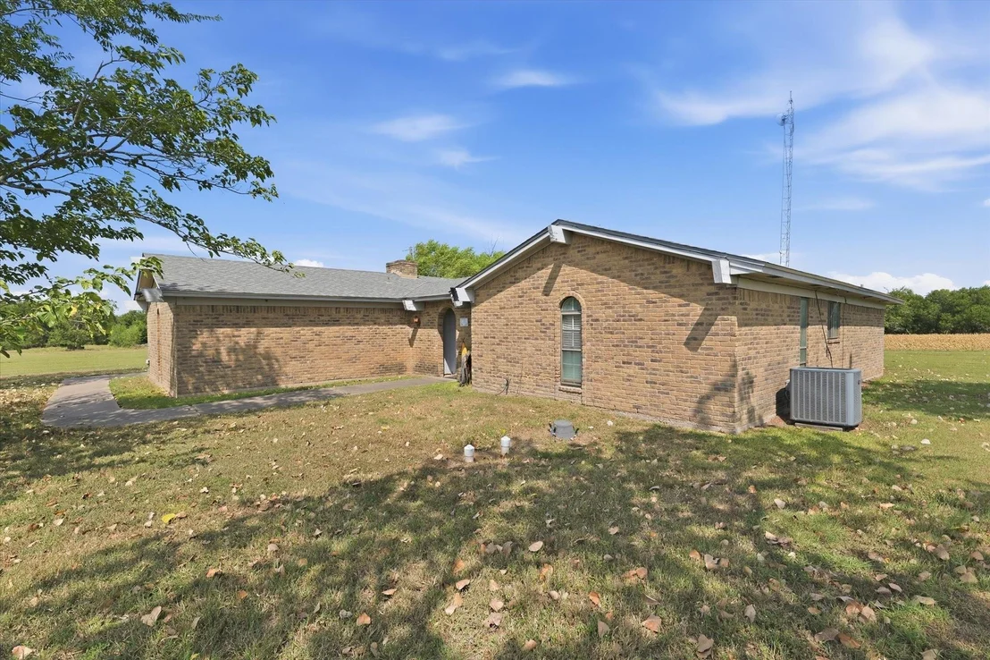 Photo of 459 County Road 427