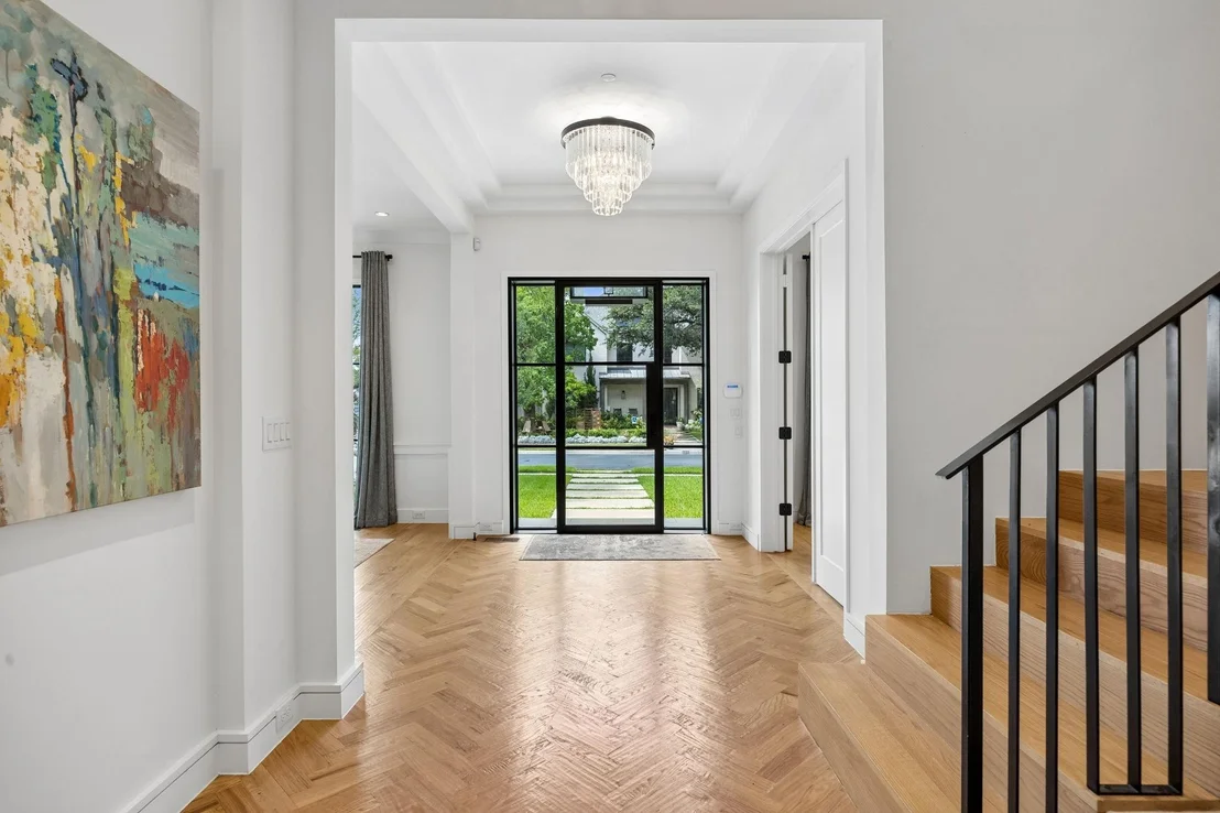 Photo of 4437 Grassmere Lane