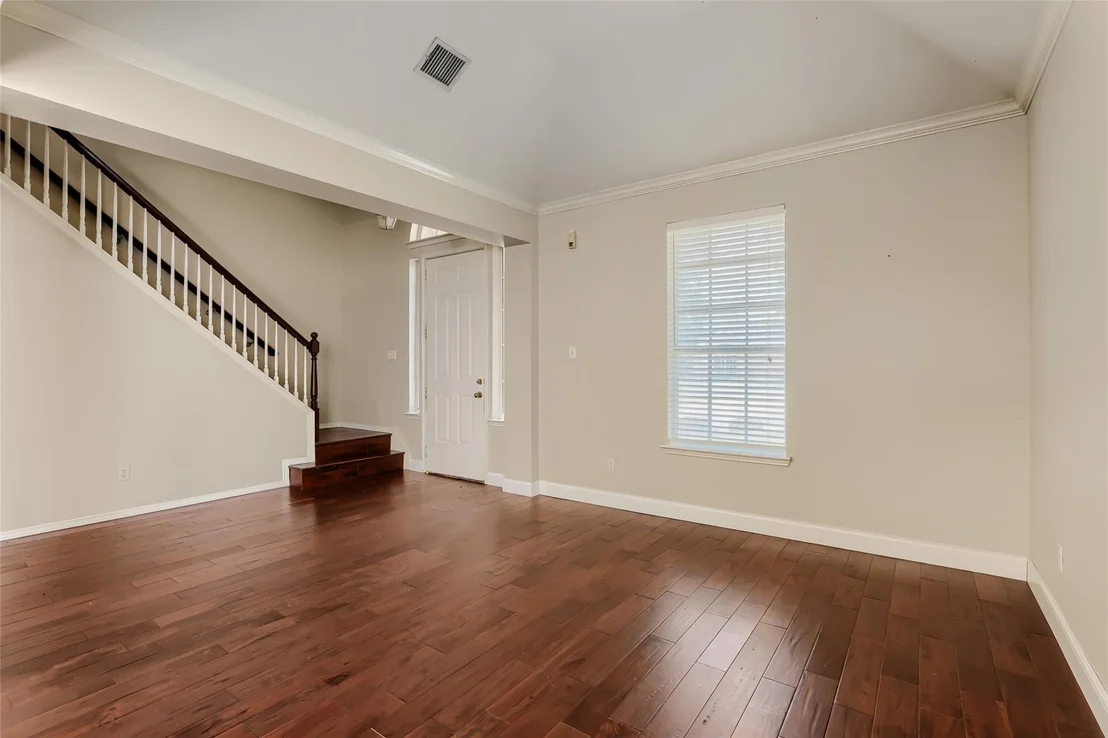 Photo of 316 Shady Timbers Lane