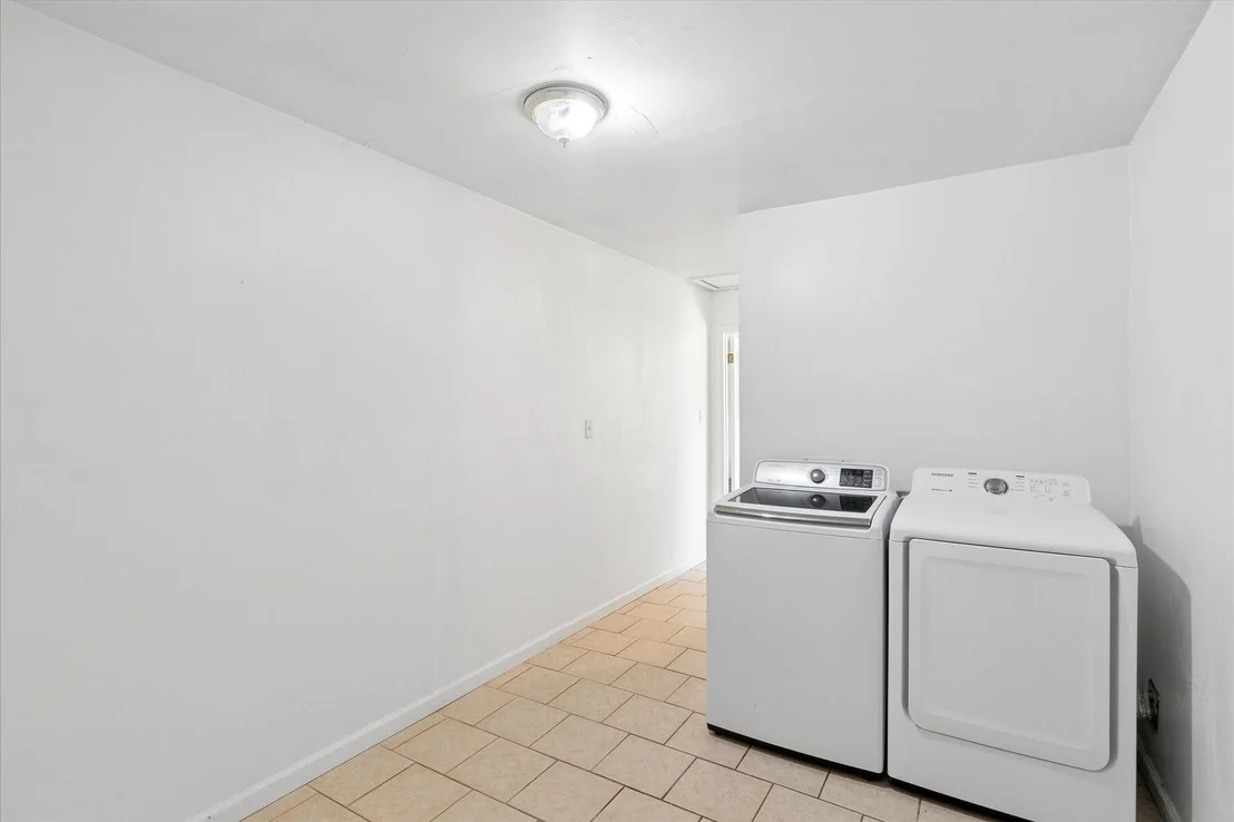 Photo of 5820 Shipp Drive