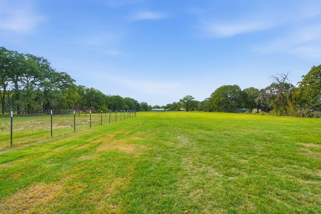 Photo of 517 Sandy Oaks Road