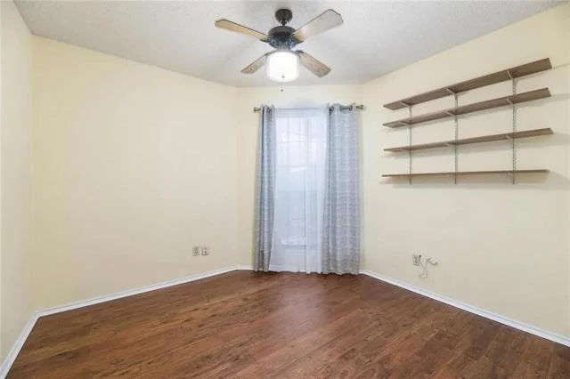 Photo of 3848 Dalston Lane