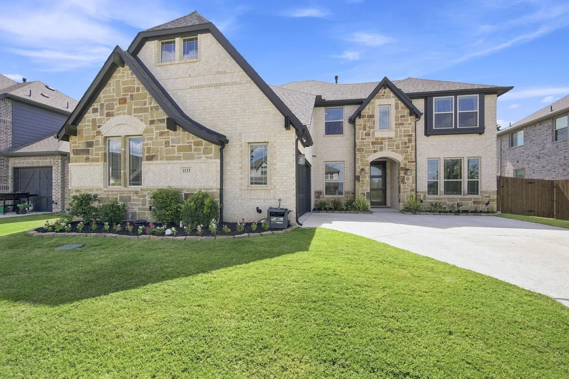 Photo of 1133 Cardinal Drive