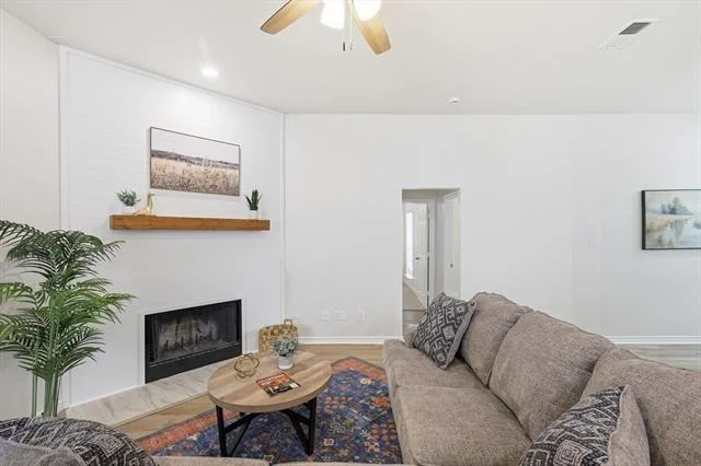 Photo of 809 Mr Haney Drive