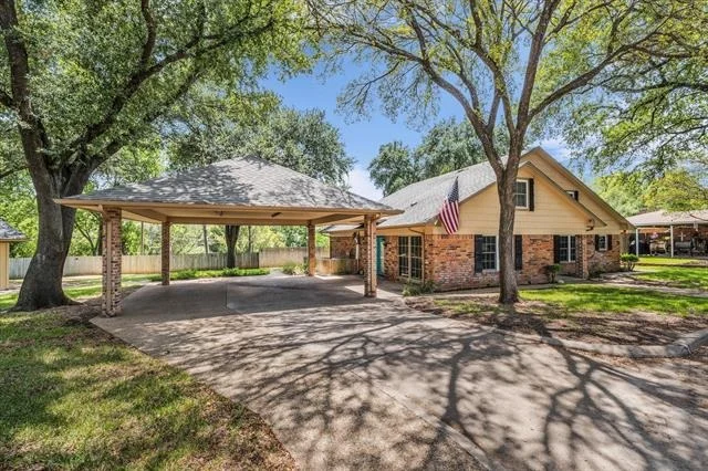 Photo of 5206 Chaparral Drive