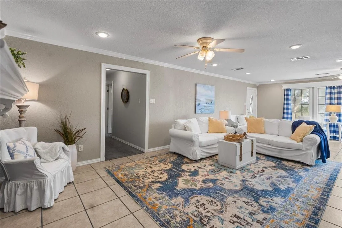 Photo of 1715 Leisure Lane