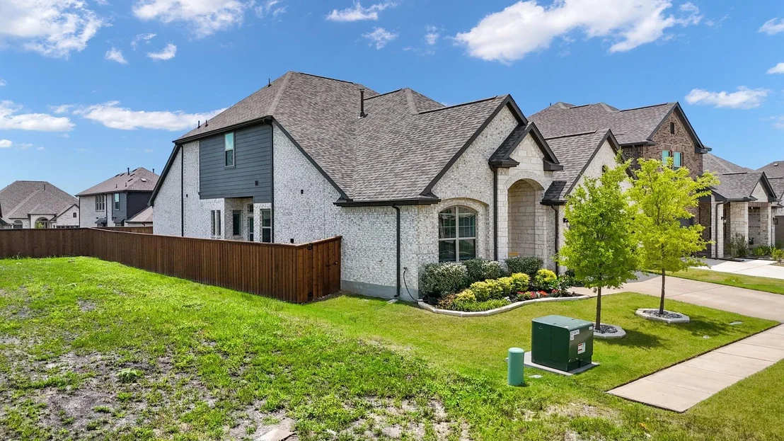 Photo of 1913 Huron Drive