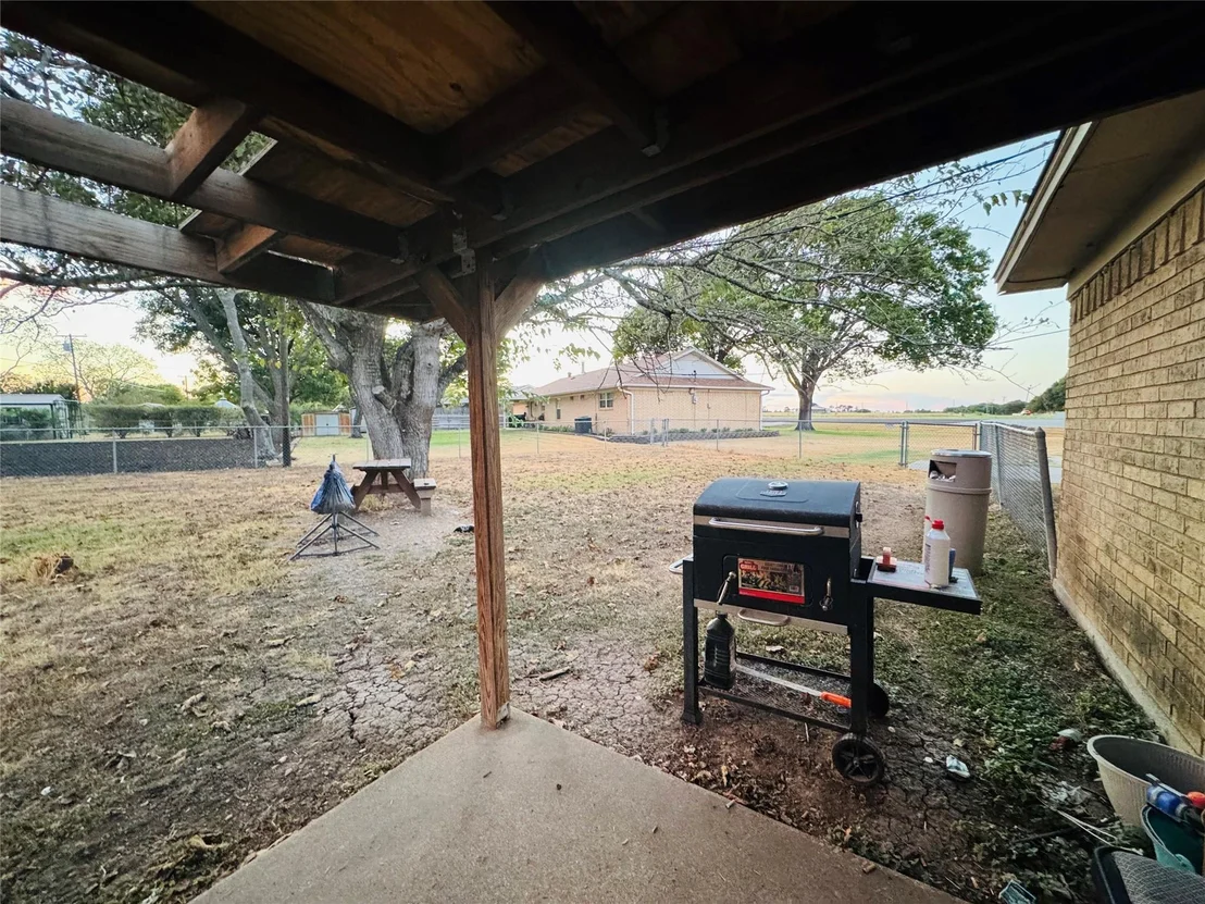 Photo of 721 Mackey Ranch Road