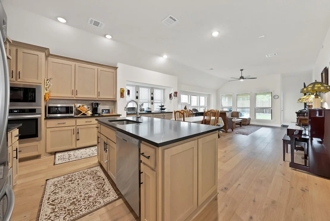 Photo of 1521 Alexander Drive