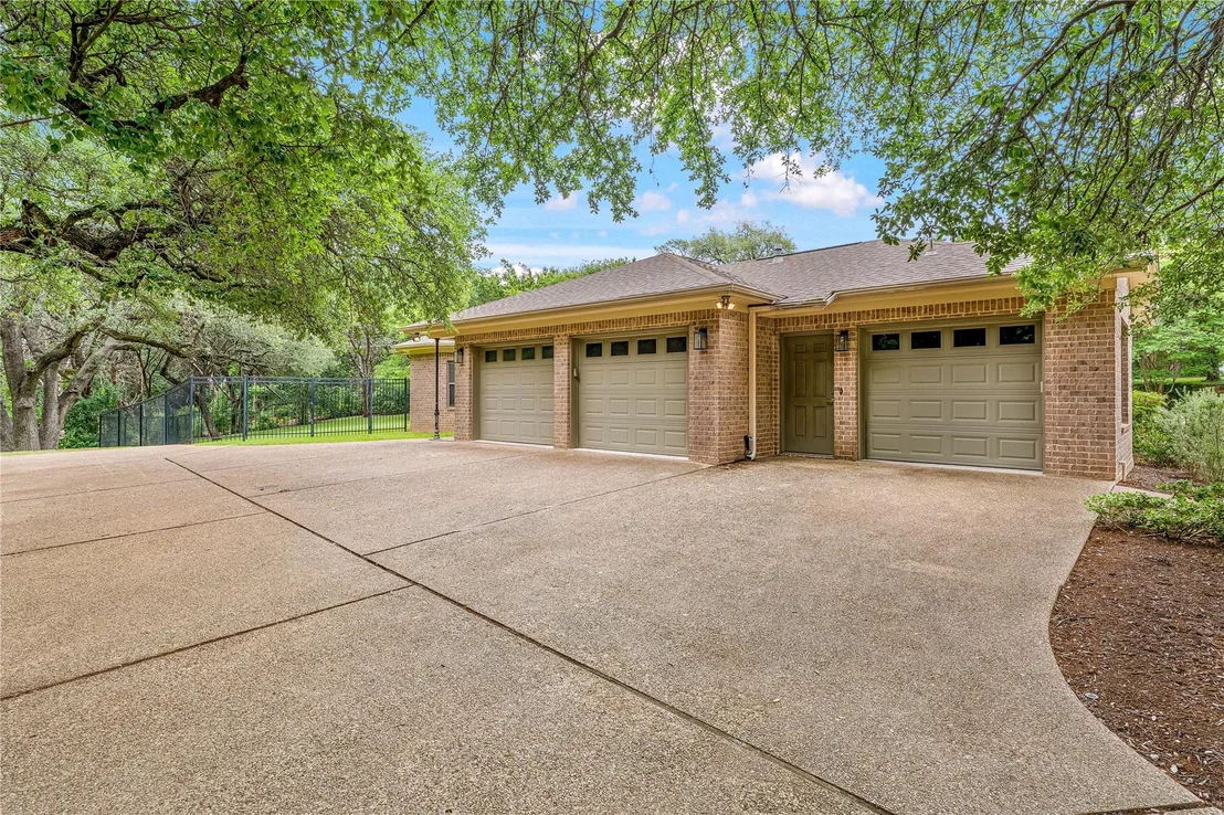 Photo of 3201 Edward Drive