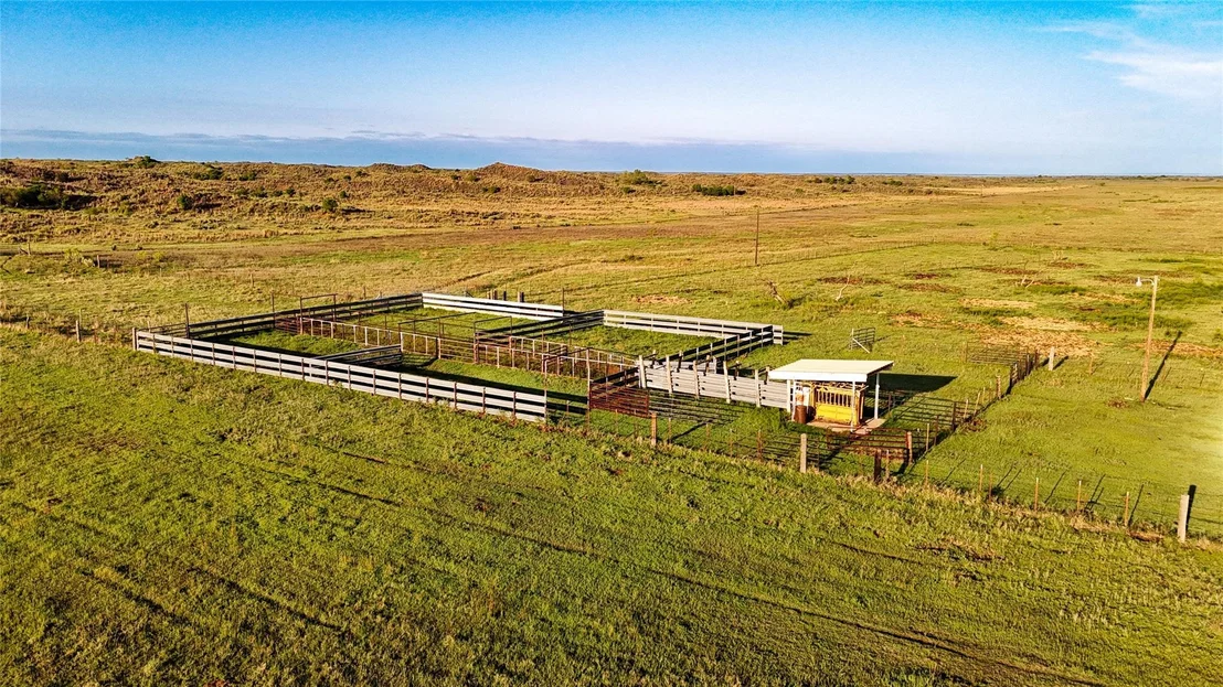 Photo of 1241 County Road 24