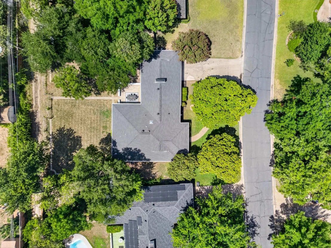 Photo of 716 Mayrant Drive