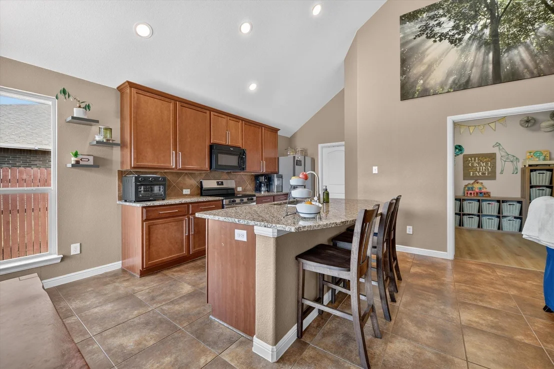 Photo of 424 Foxcraft Drive