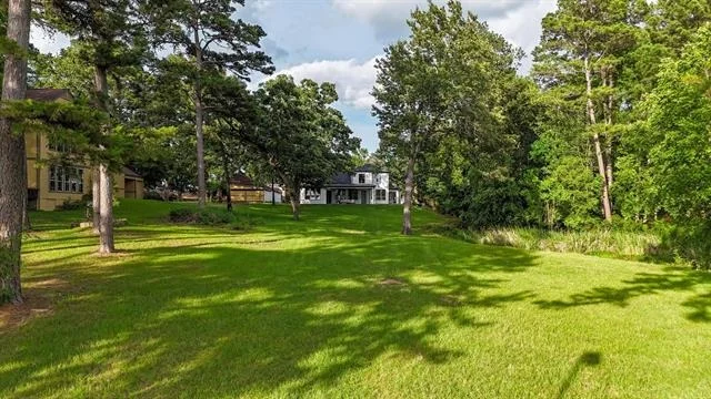 Photo of 16862 Cardinal Lane
