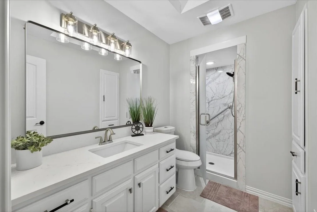 Photo of 3330 Sharpview Lane