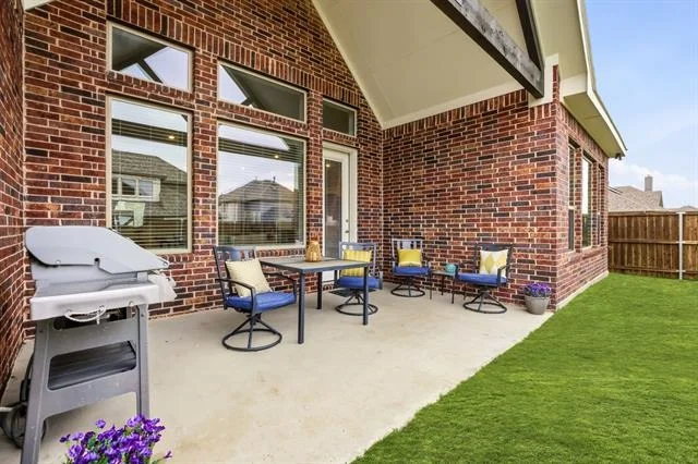 Photo of 17000 Clover Drive