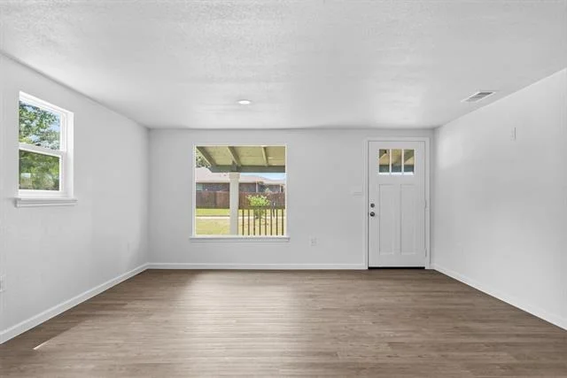 Photo of 2621 Cotten Road
