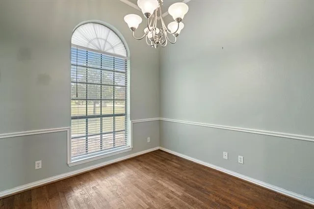 Photo of 14000 Prairie Circle