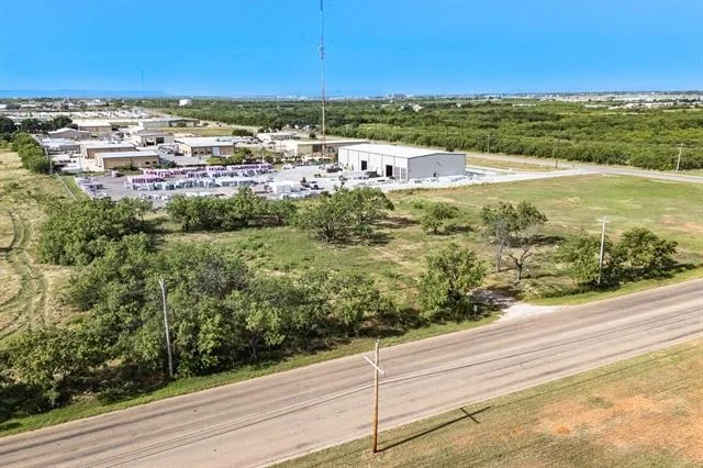 Photo of 149 E Industrial Boulevard