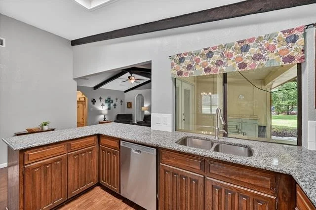 Photo of 745 Carol Lane