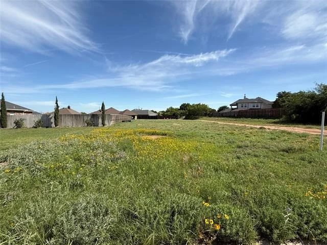 Photo of 4034 Forrest Hill Road