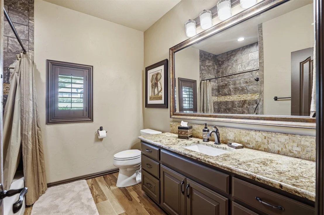 Photo of 9310 Bellechase Road