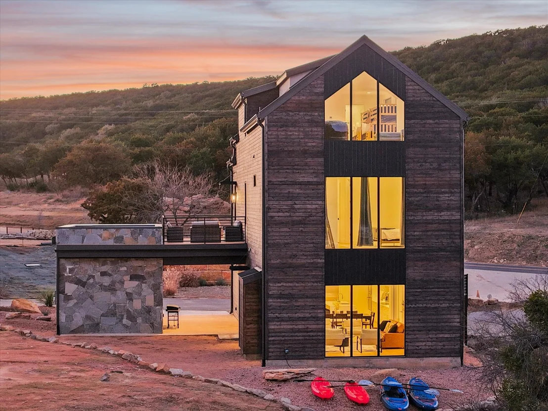 Photo of 3 Breakwater Bend