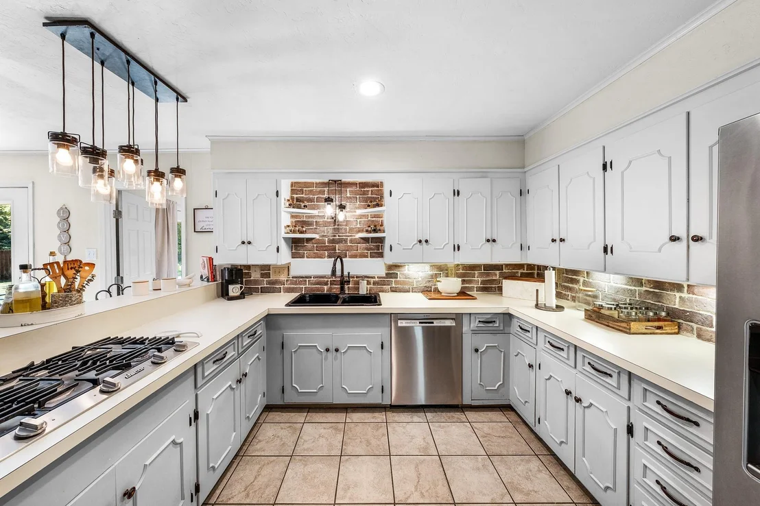 Photo of 415 Nathan Drive